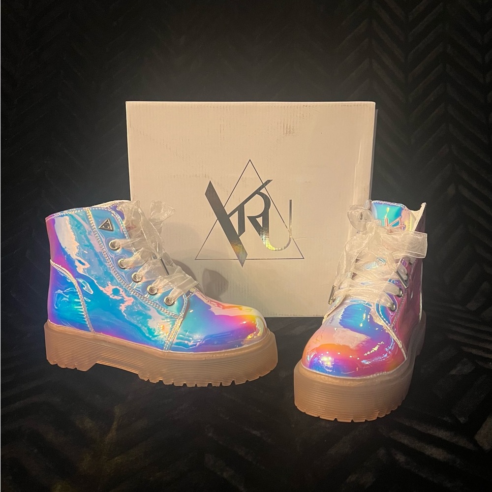 YRU Slayr Atlantis Combat Boots *New in Box*